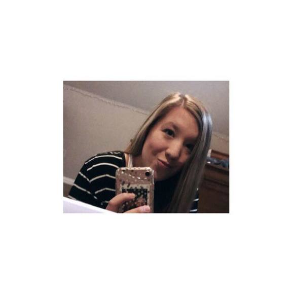 Meet your Posher, Katelyn - Picture 1 of 1